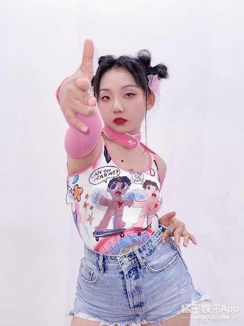 娛樂(lè)吃瓜君的原名,揭秘幕后故事，探尋網(wǎng)絡(luò)紅人成長(zhǎng)之路